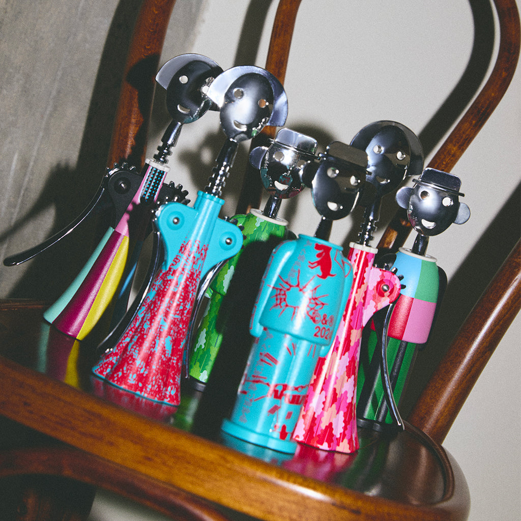 調理器具 ALESSI Anna Cheese Alessandro Mendini Alessi Tales: Mendini's two iconic corkscrews reinterpreted