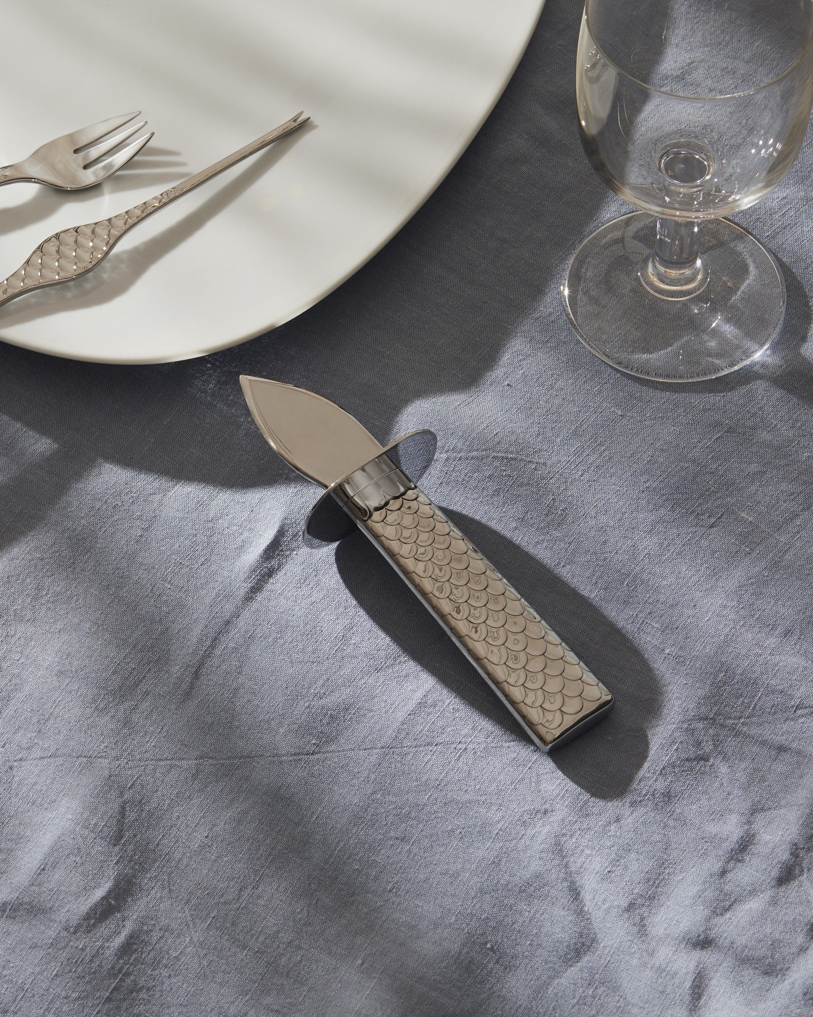 Colombina: fish Oyster knife | Alessi