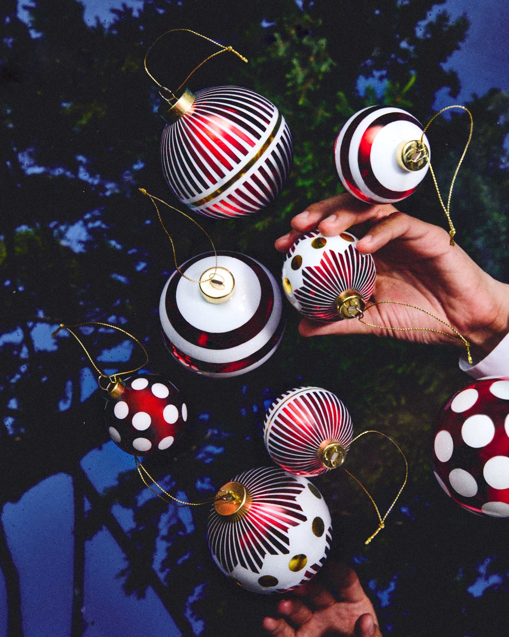 Delight Christmas white, red & gold bauble | Alessi