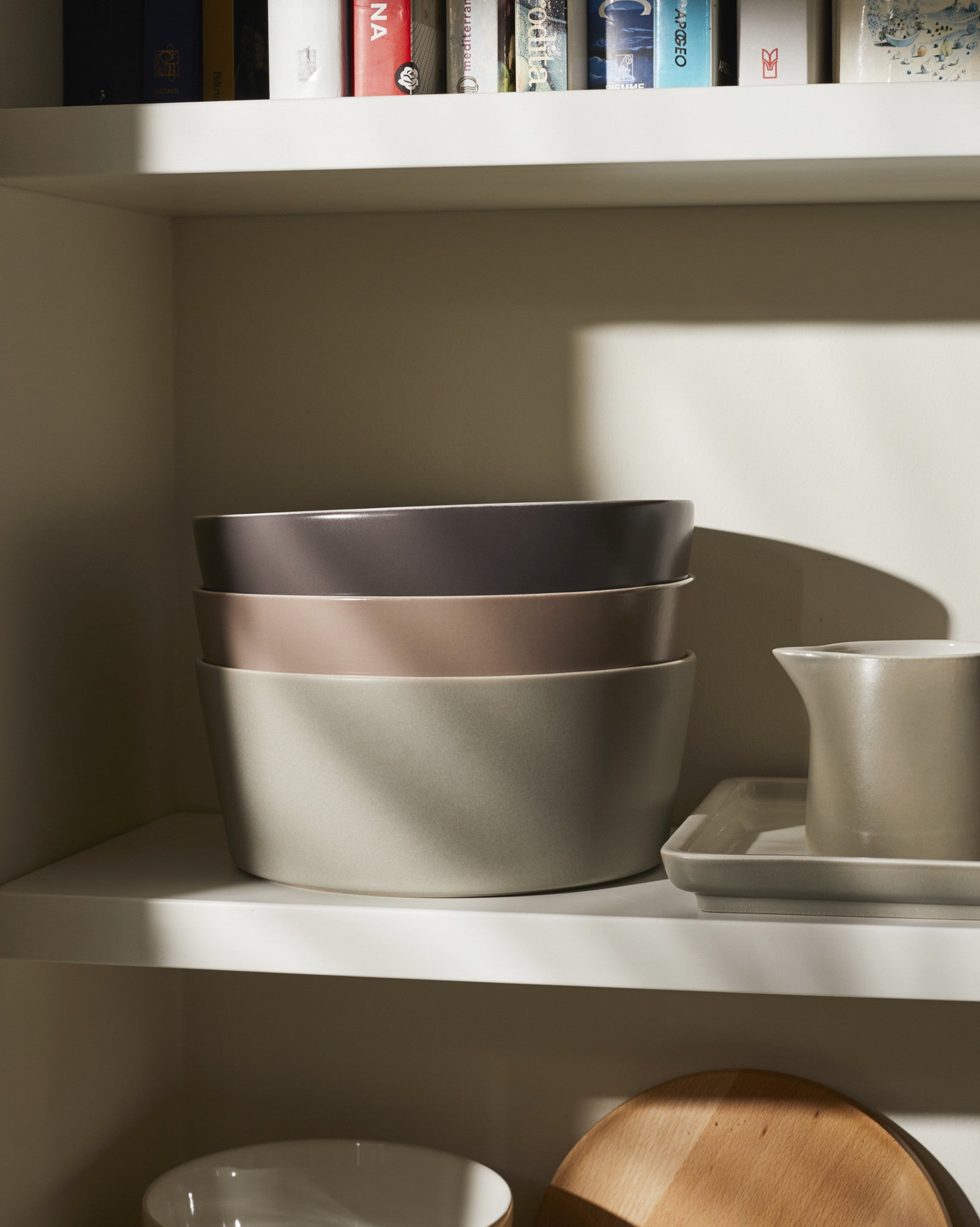 Tonale: Salad serving bowl by David Chipperfield | Alessi