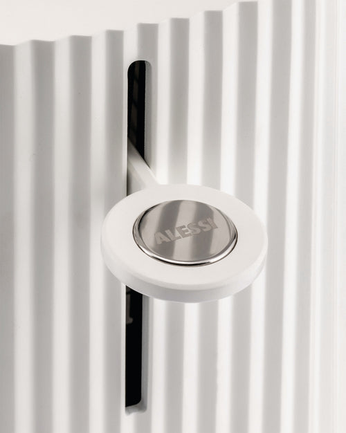 Plissé white Toaster. US plug Alessi 3