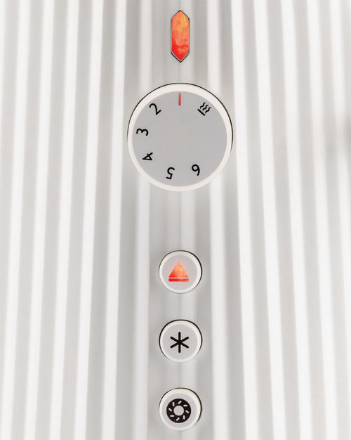 Plissé white Toaster. US plug Alessi 2