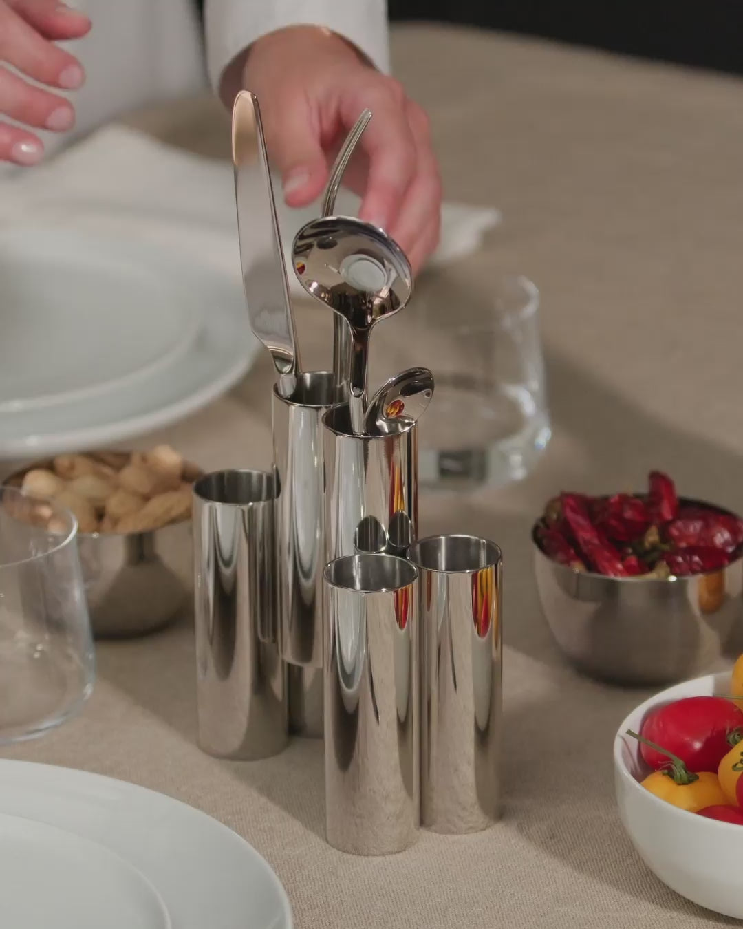 Clivo: Cutlery set 24 pieces By Patricia Urquiola | Alessi