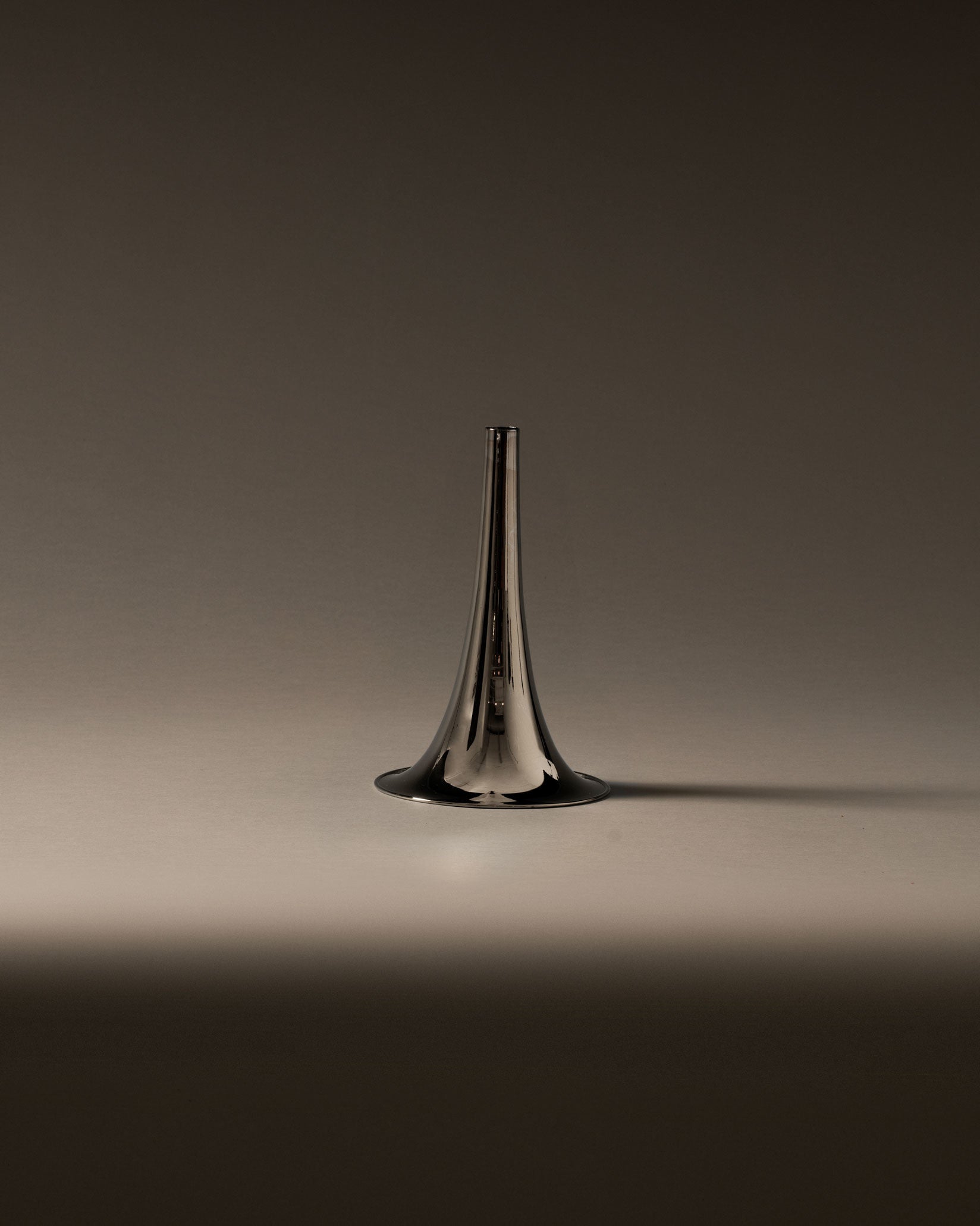 Trumpet: Flower vase By Michael Anastassiades | Alessi